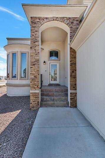 944 Clapham St, El Paso, TX 79928 - photo 4