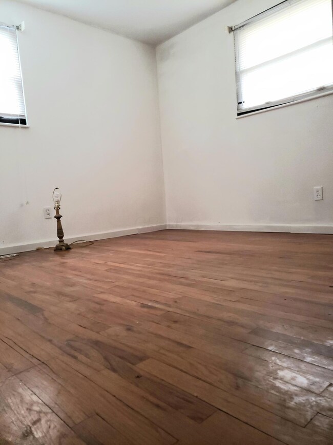 4027 Randell Rd, Columbus, OH 43228 - photo 5