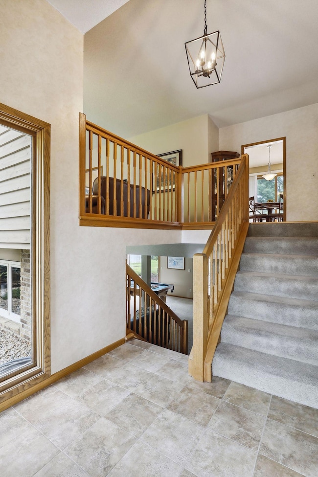 6015 Creek Ridge Ct, Minnetonka, MN 55345 - photo 4