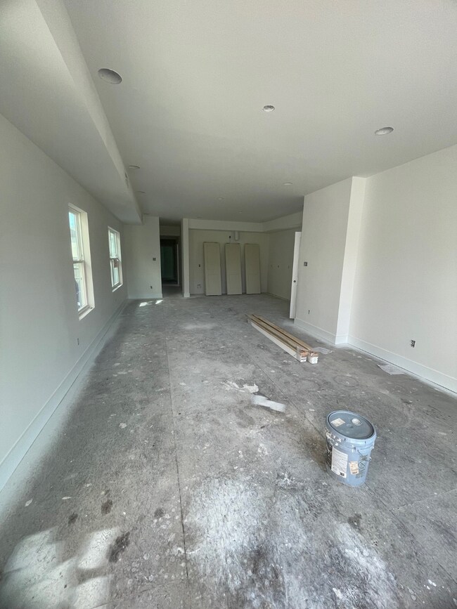 View from living to kitchen/breakfast area