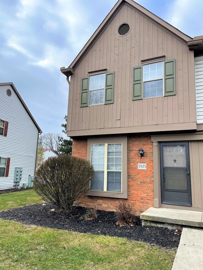 5925 Shadow Lake Cir unit 5852, Columbus, OH 43235 - photo 4