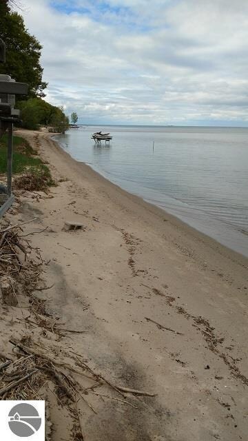 1486 N Huron Rd, Tawas City, MI 48763 - photo 7