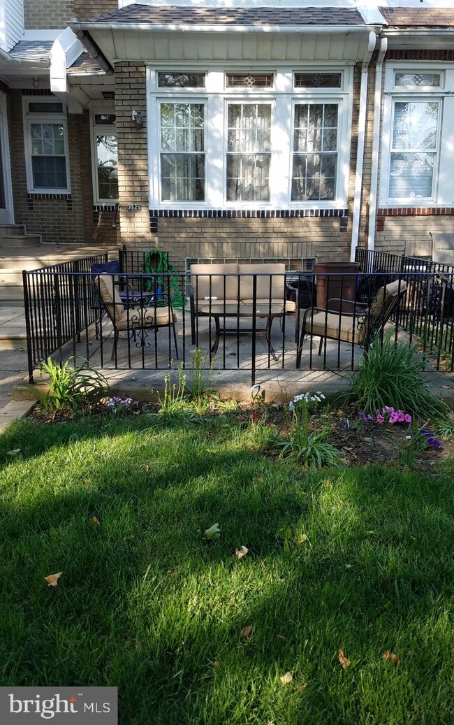 3525 Oakmont St, Philadelphia, PA 19136 - photo 3