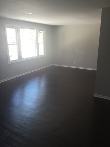 118 Mora Rd, Carpentersville, IL 60110 - photo 3