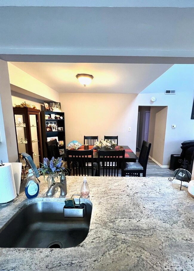 4502 Fenwick Ln, Mount Laurel, NJ 08054 - photo 7