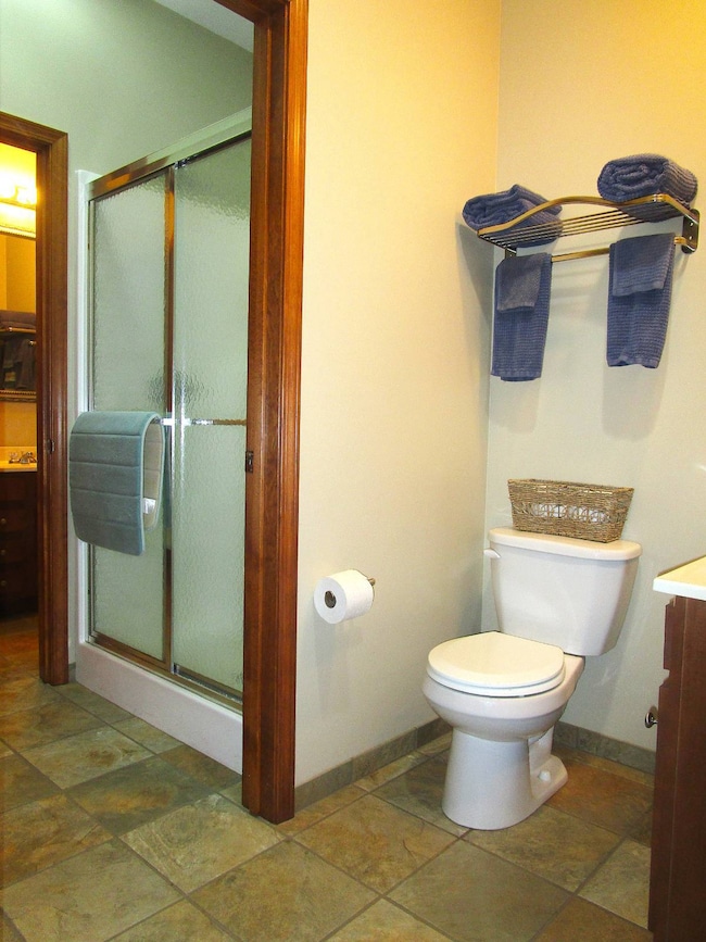 1600 W Main St, Carmi, IL 62821 - photo 7