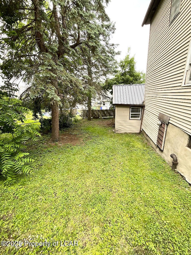 20 Drummond St, Pittston, PA 18640 - photo 3