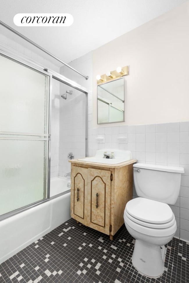 Turin House Apartments unit 4R, New York, NY 10024 - photo 5