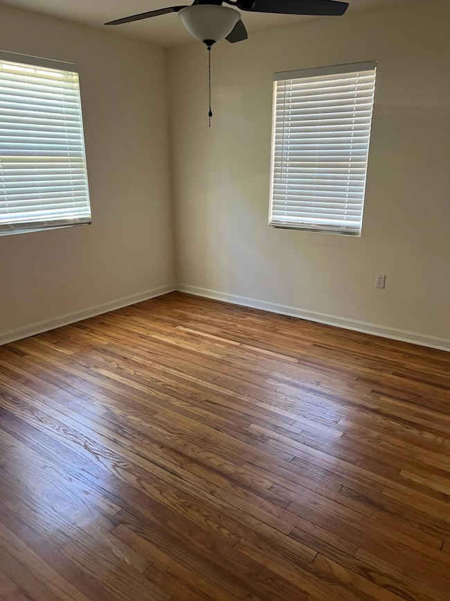 1605 Bryn Mawr Ave - Bedroom