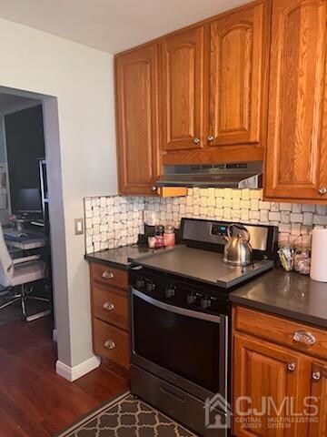 729 Twin Rivers Dr N, East Windsor, NJ 08520 - photo 2