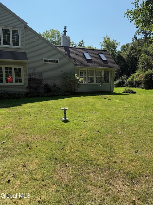 28 Carrie Ct, Schenectady, NY 12309 - photo 3