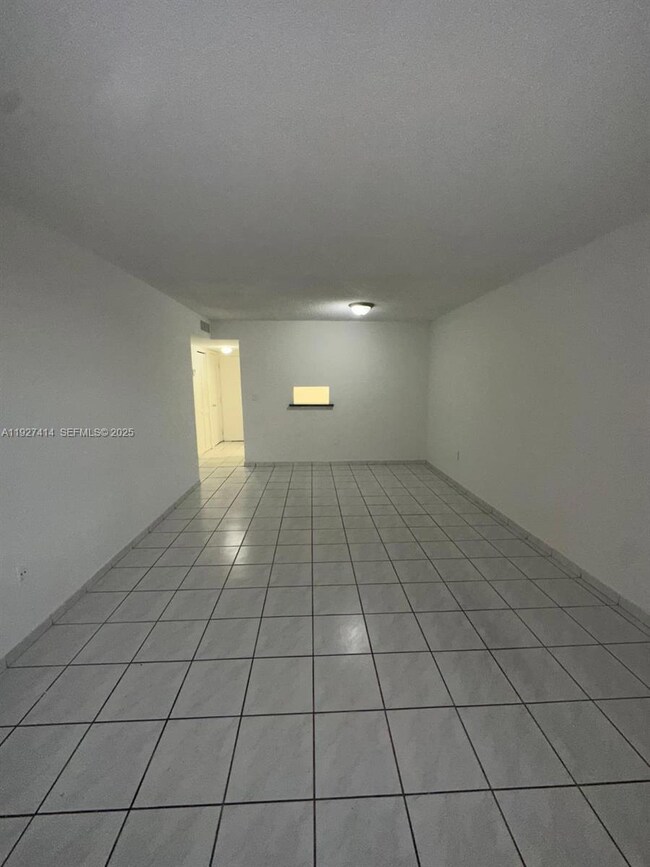 Westland Gardens unit 308, Hialeah, FL 33012 - photo 6