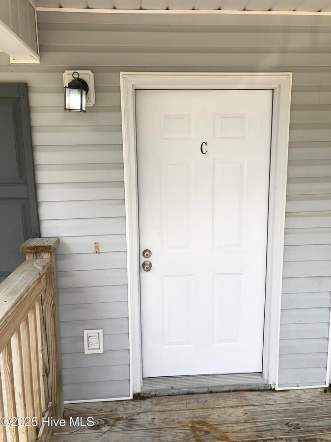 01.1- 5326 Park Ave