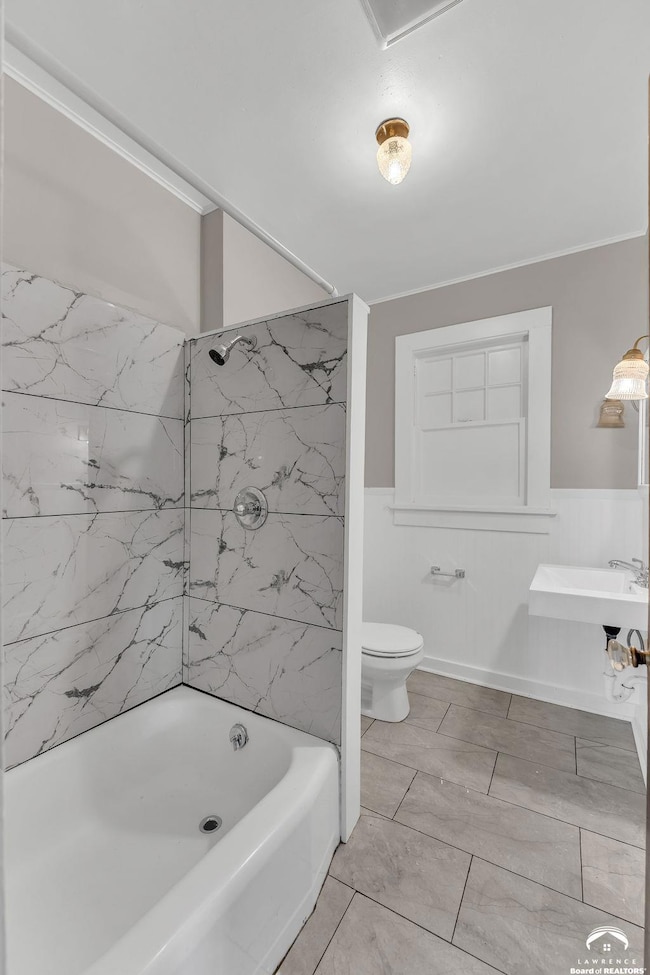 1500 SW Mulvane St, Topeka, KS 66604 - photo 5