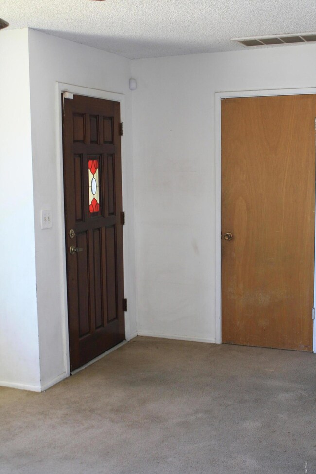 496 E Tulsa St, Chandler, AZ 85225 - photo 4