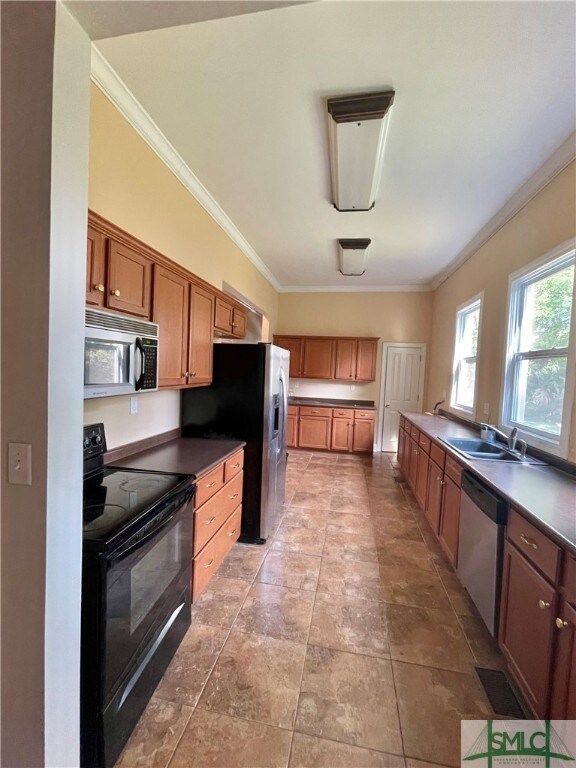 2307 Whitaker St unit B, Savannah, GA 31401 - photo 4