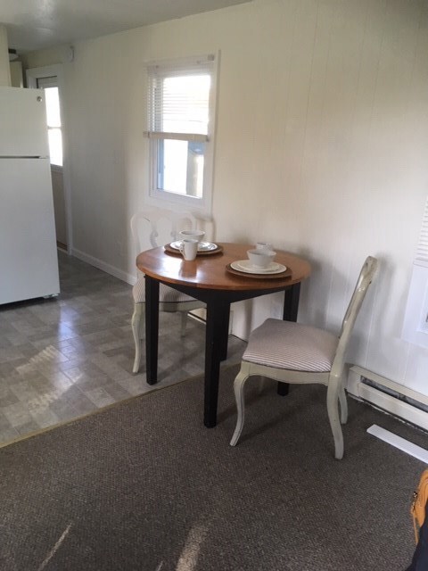 812 Forest Park Rd, Middletown, RI 02842 - photo 3