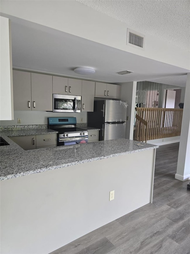 Open kitchen