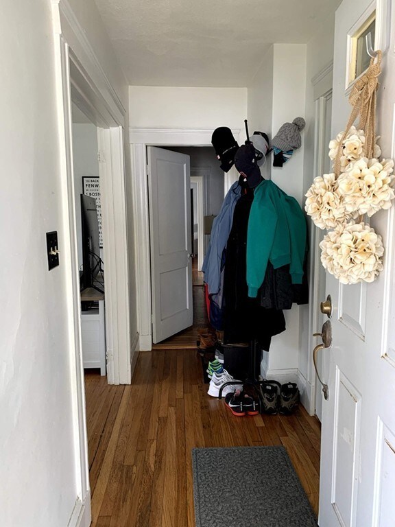 36 Hemlock St unit 1, Arlington, MA 02474 - photo 3