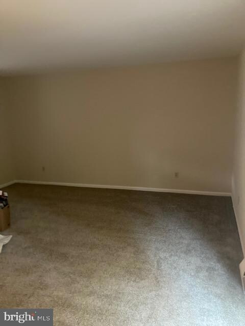 5109 W Woodmill Dr, Wilmington, DE 19808 - photo 4