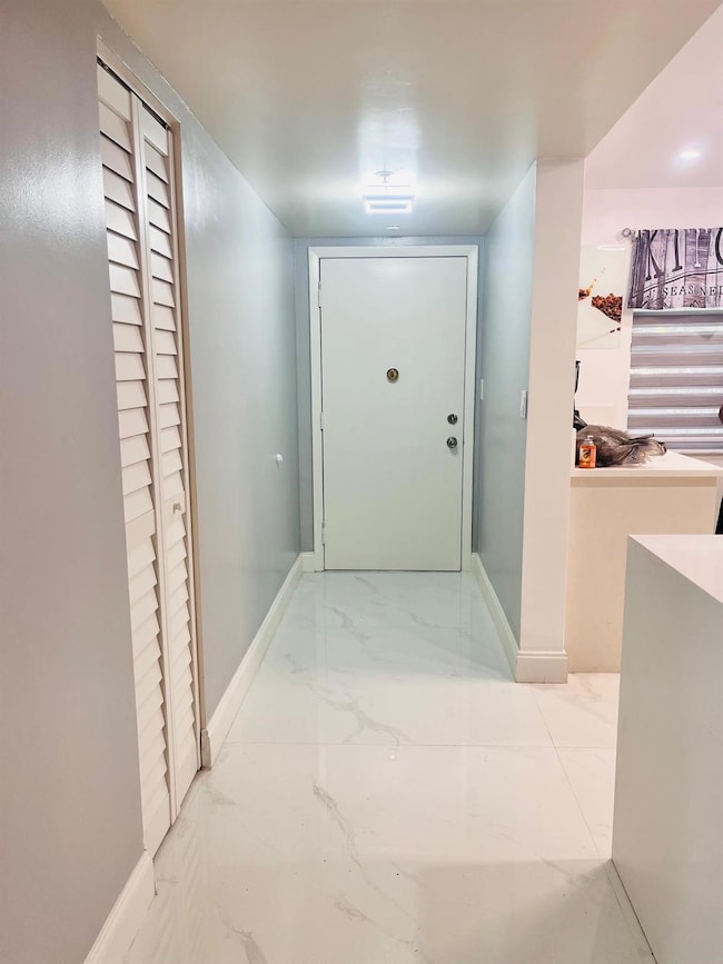 3910 Inverrary Blvd unit 203B, Lauderhill, FL 33319 - photo 2