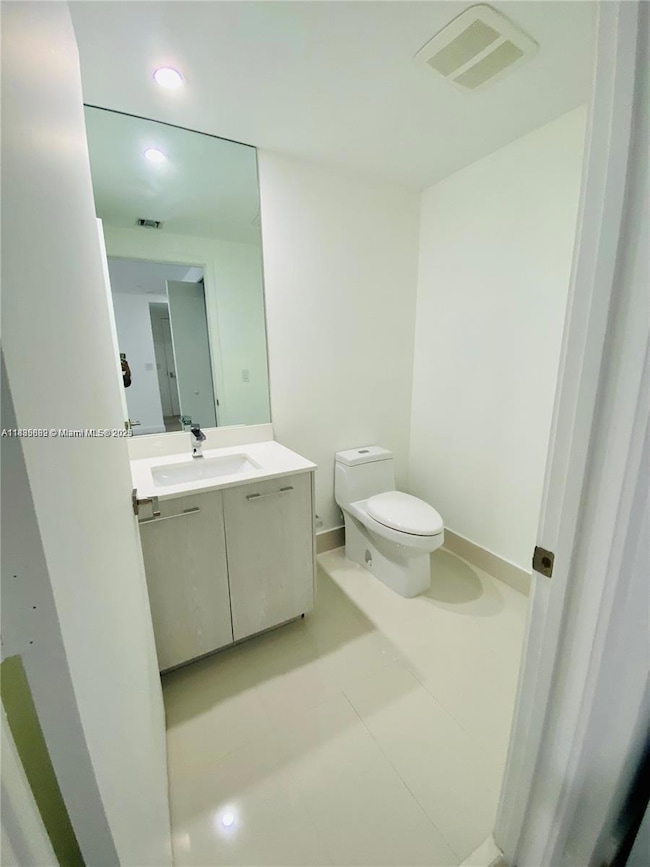 55 SW 9th St unit 3809, Miami, FL 33130 - photo 7