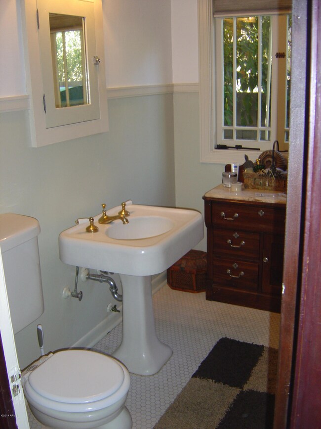 44 E Vernon Ave, Phoenix, AZ 85004 - photo 7