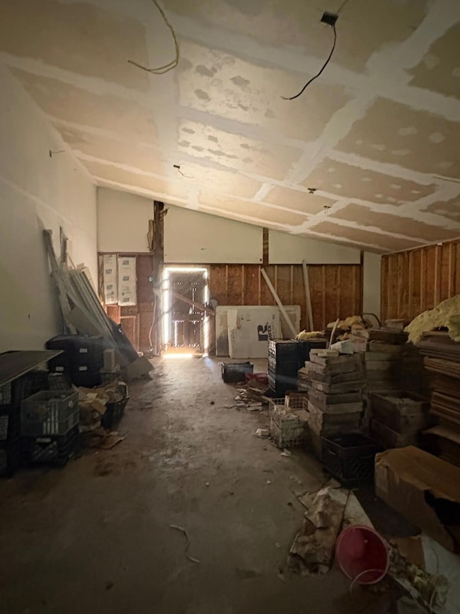 2216 M St SW, Miami, OK 74354 - photo 7