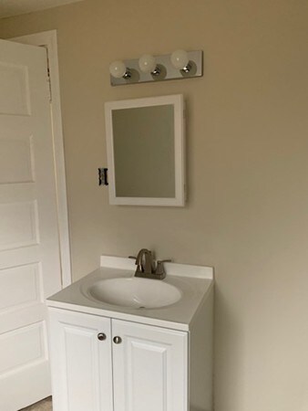 254 Beaver St unit 1, Franklin, MA 02038 - photo 3