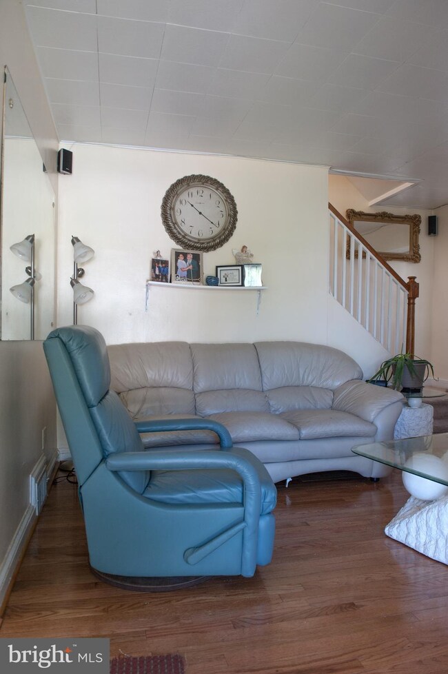 5015 55th Ave, Hyattsville, MD 20781 - photo 5