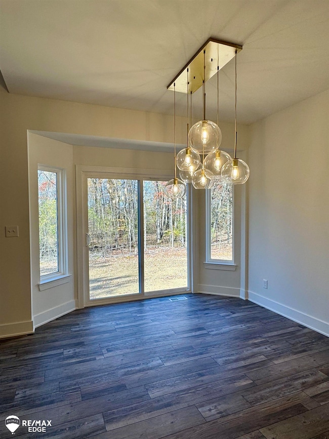 8347 Peninsula Cir, Grand Blanc, MI 48439 - photo 6