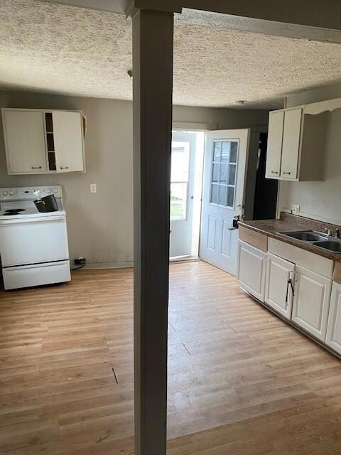 4121 E 21st St, Indianapolis, IN 46218 - photo 7