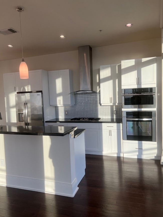 8066 Park Ln unit 805, Dallas, TX 75231 - photo 7