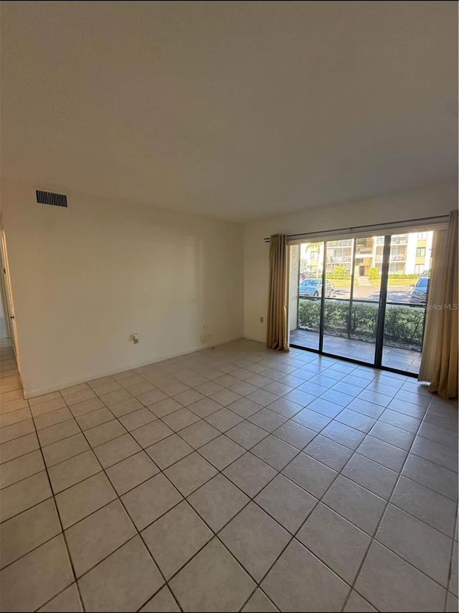 3166 Lake Pine Way S unit D1, Tarpon Springs, FL 34688 - photo 3