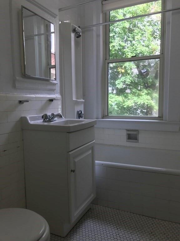 1 Craigie St unit 3, Cambridge, MA 02138 - photo 5