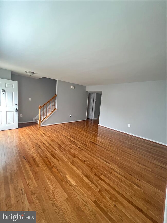 15269 Waterwheel Terrace, Woodbridge, VA 22191 - photo 4