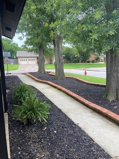 1109 Spring Brook Dr, Bedford, TX 76021 - photo 2