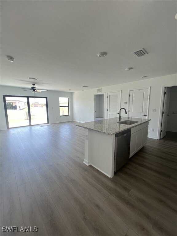 260 Lisette St, Fort Myers, FL 33913 - photo 2