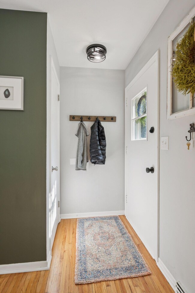 1313 Kilmer Ave, Saint Louis Park, MN 55426 - photo 4