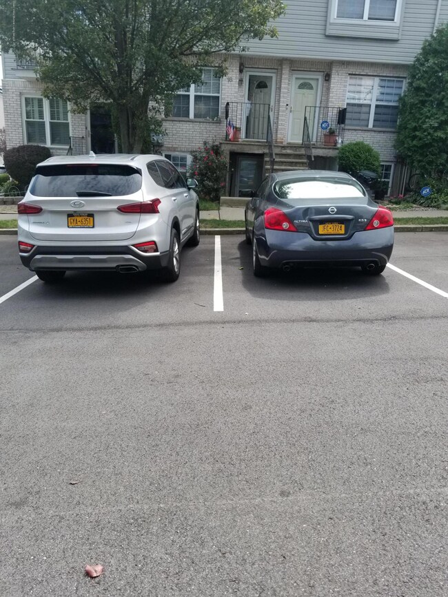 18 Sky Ln, Staten Island, NY 10304 - photo 6