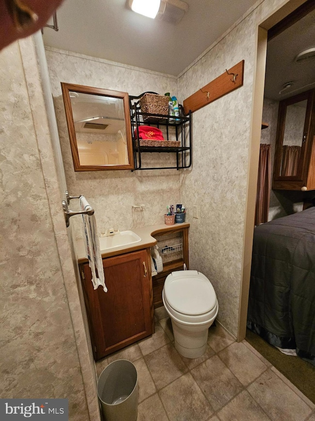 348,347 Comanche Dr unit GLEN 1, Earleville, MD 21919 - photo 5