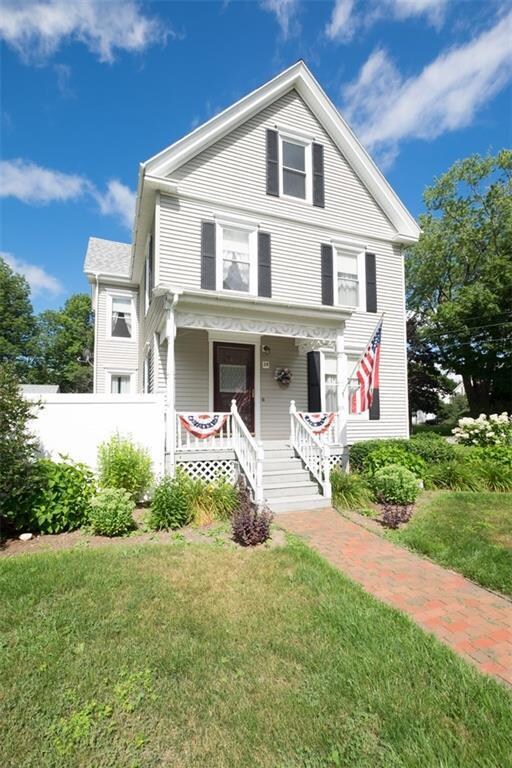 Great curb appeal