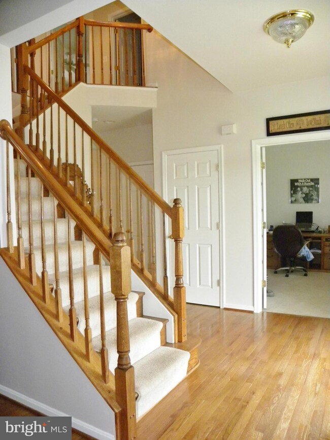 1323 Riverview Dr, Locust Grove, VA 22508 - photo 3