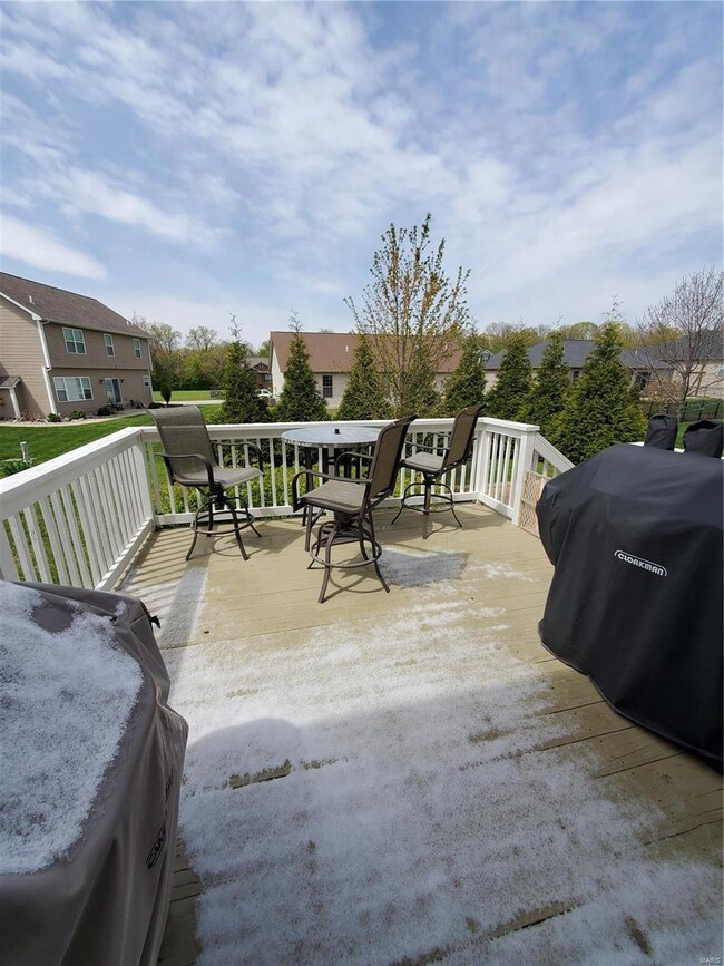 1205 Waldman Ct, O'Fallon, IL 62269 - photo 5