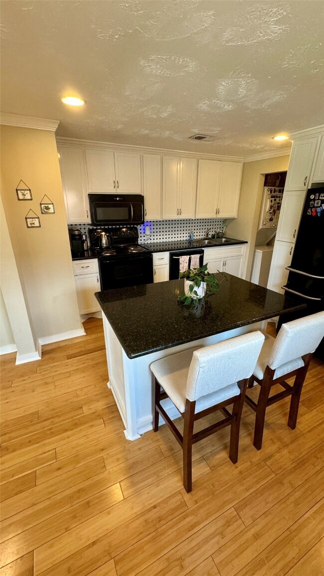 404 Quitman St unit 1, Houston, TX 77009 - photo 2