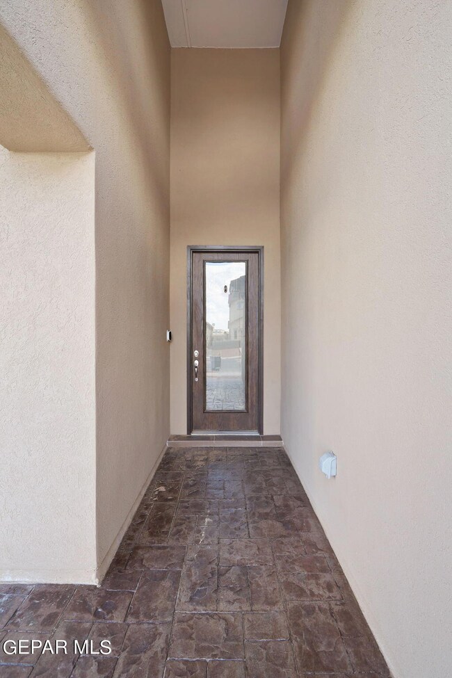 14728 Hunters Grove Ave, El Paso, TX 79938 - photo 4