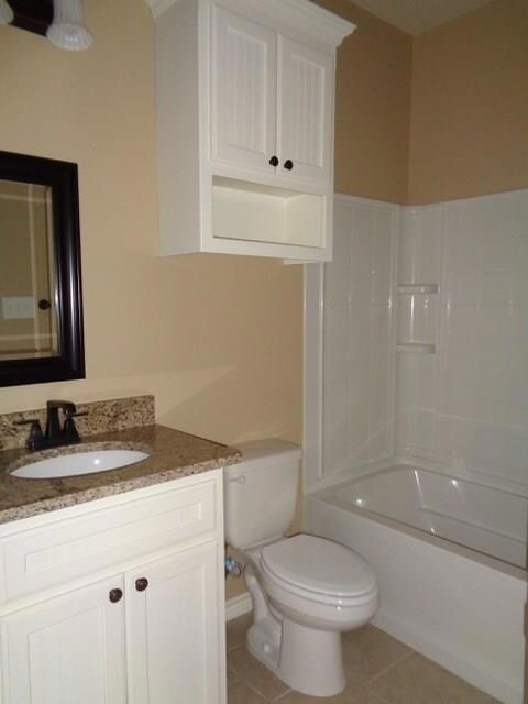 112 W Staples St, Sherman, TX 75090 - photo 4