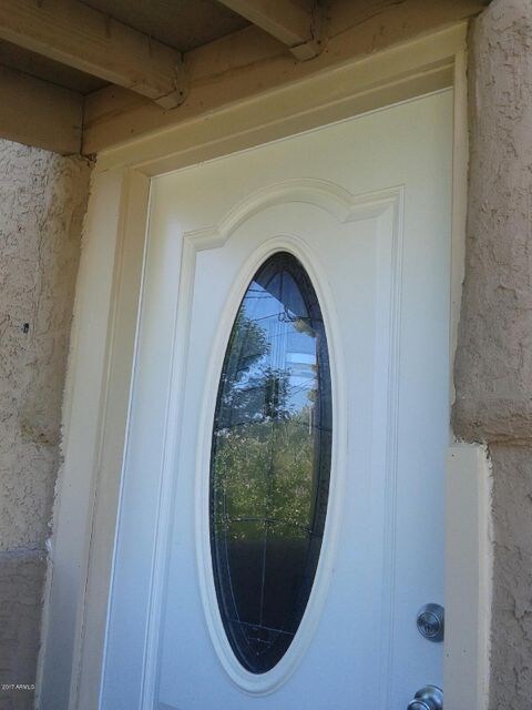 EXTERIOR DOOR (DUPLEX)