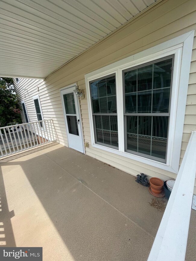 1101 S Schumaker Dr unit 202, Salisbury, MD 21804 - photo 3