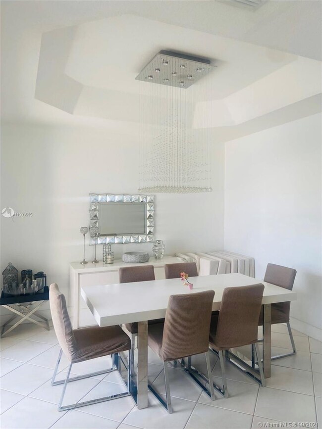 11204 NW 73rd St, Doral, FL 33178 - photo 6